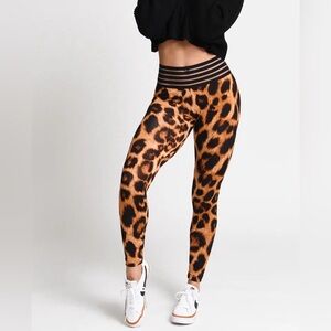 Leopard Print Leggings